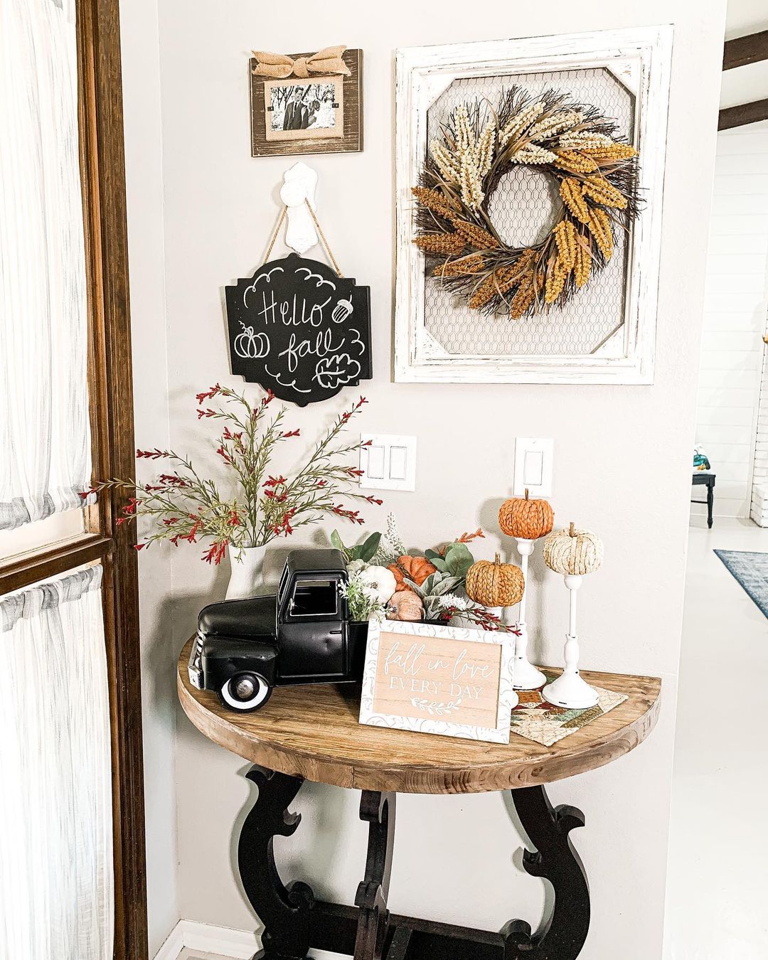 fall entry table decor ideas