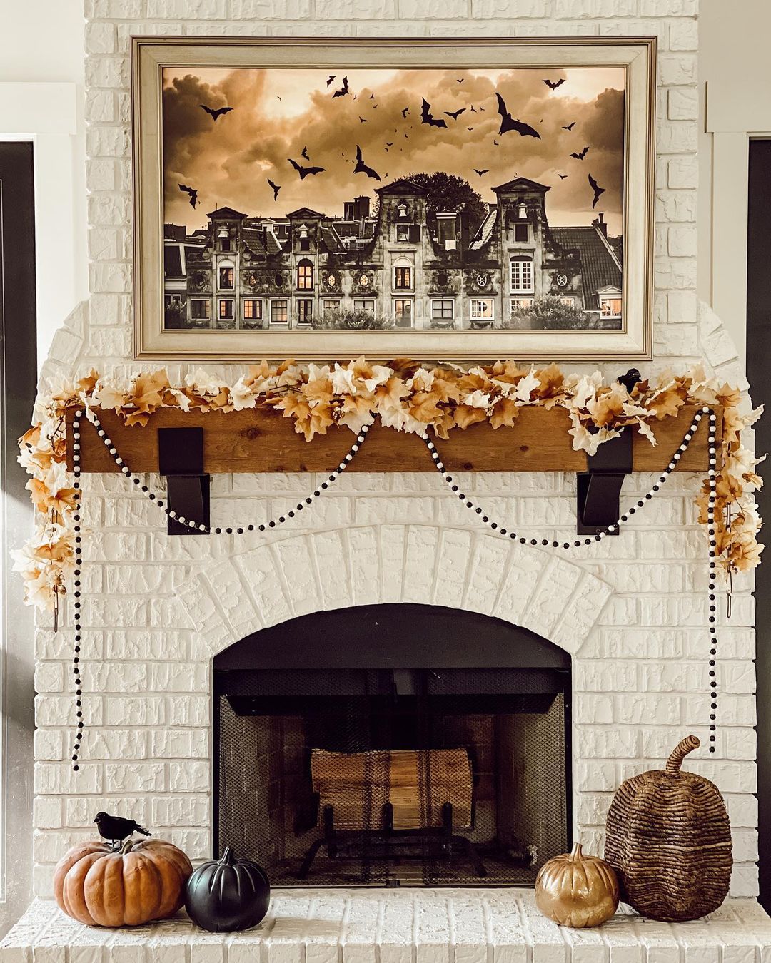 neutral halloween decor ideas