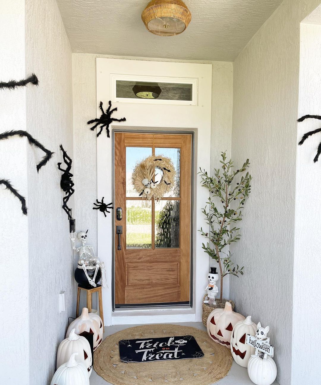 neutral halloween decor ideas